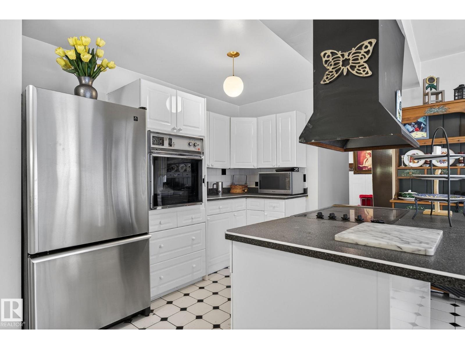 16 Laurier Pl Nw, Edmonton, Alberta  T5R 5P4 - Photo 48 - E4470934