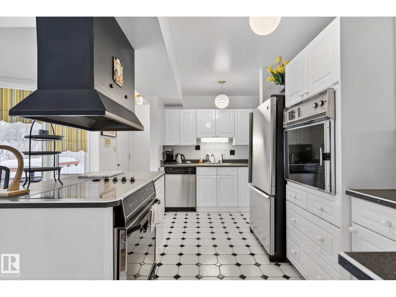 16 Laurier Pl Nw, Edmonton, Alberta  T5R 5P4 - Photo 49 - E4470934