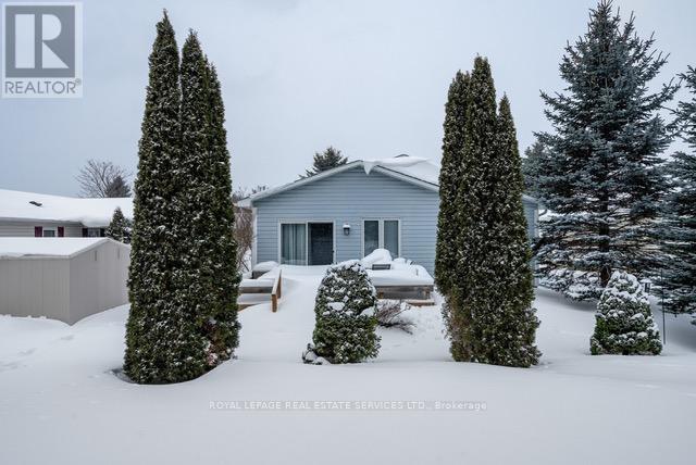 65 Pennsylvania Avenue, Wasaga Beach, Ontario  L9Z 3A8 - Photo 3 - S12726176