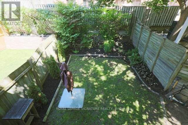 2nd Floor - 62 Allen Avenue, Toronto, Ontario  M4M 1T4 - Photo 9 - E12724906