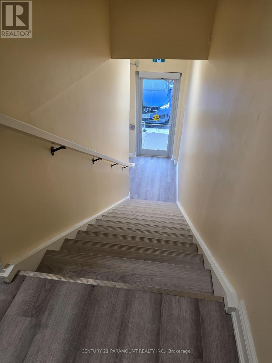 14 Upper Level - 587 Hanlon Creek Boulevard, Guelph, Ontario  N1C 0A1 - Photo 13 - X12605586