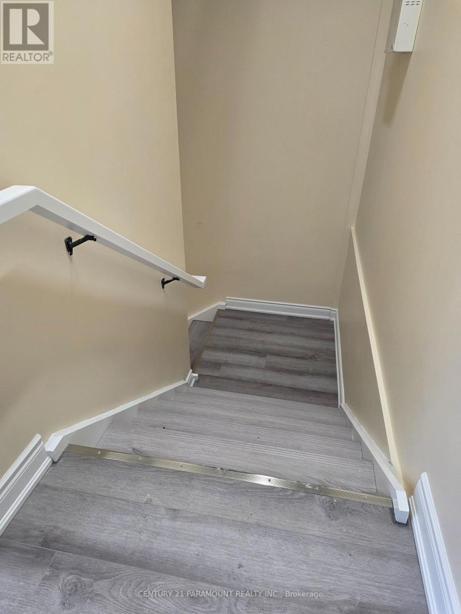 14 Upper Level - 587 Hanlon Creek Boulevard, Guelph, Ontario  N1C 0A1 - Photo 6 - X12605586