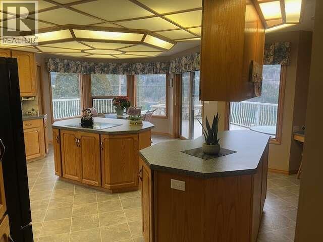 5725 Taghum Frontage Road, Nelson, British Columbia V1L 6X9 - Photo 18 - 10373533