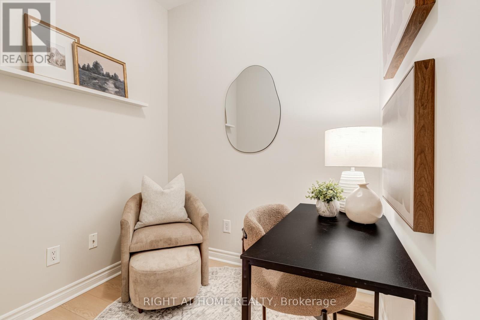 307 - 3865 Lake Shore Boulevard W, Toronto, Ontario  M8W 0A2 - Photo 3 - W12726136