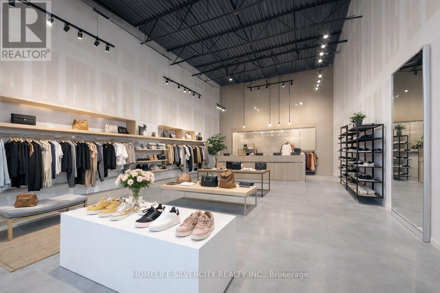 27 - 530 Speers Road, Oakville, Ontario  L6K 2G3 - Photo 3 - W12726144