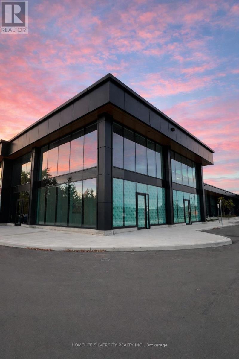 27 - 530 Speers Road, Oakville, Ontario  L6K 2G3 - Photo 4 - W12726144