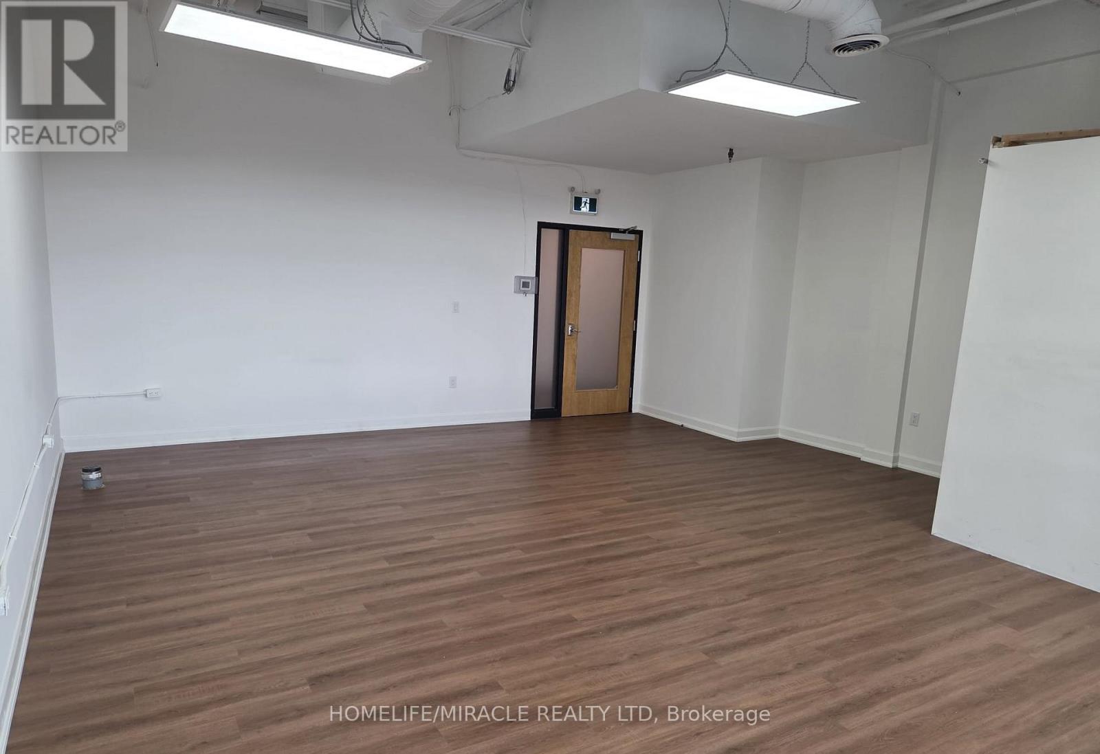 214 - 3495 Rebecca Street, Oakville, Ontario  L6L 0H5 - Photo 7 - W12726166