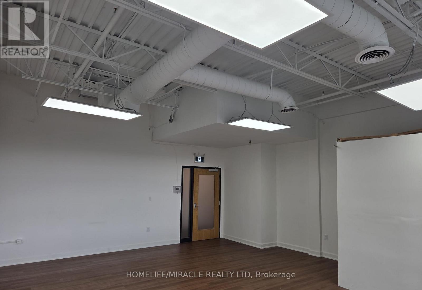 214 - 3495 Rebecca Street, Oakville, Ontario  L6L 0H5 - Photo 8 - W12726166