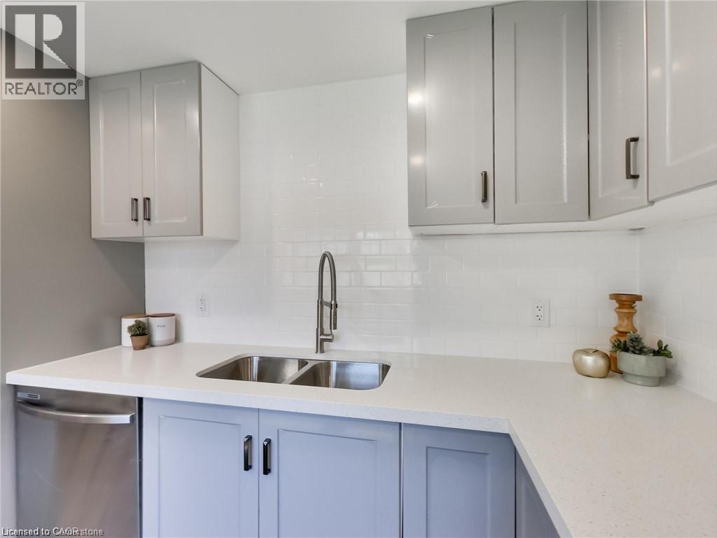 54 Fairview Avenue, Hamilton, Ontario  L8L 7B6 - Photo 25 - 40800529