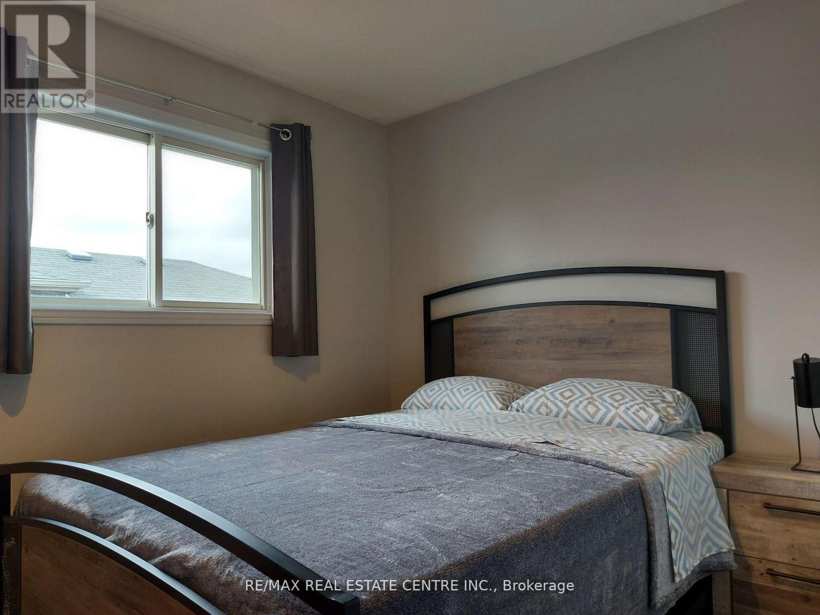 31 Josselyn Drive, London South, Ontario  N6E 3V7 - Photo 13 - X12726152