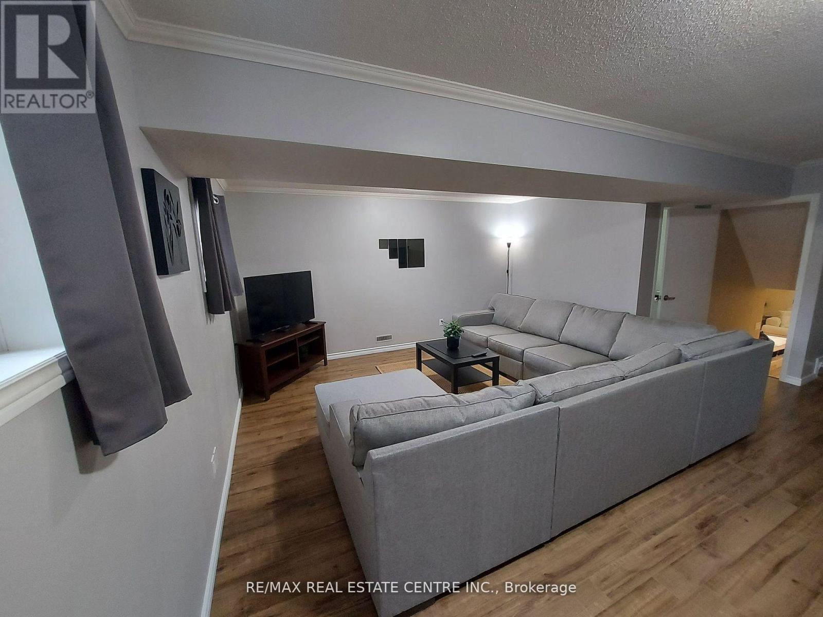 31 Josselyn Drive, London South, Ontario  N6E 3V7 - Photo 22 - X12726152