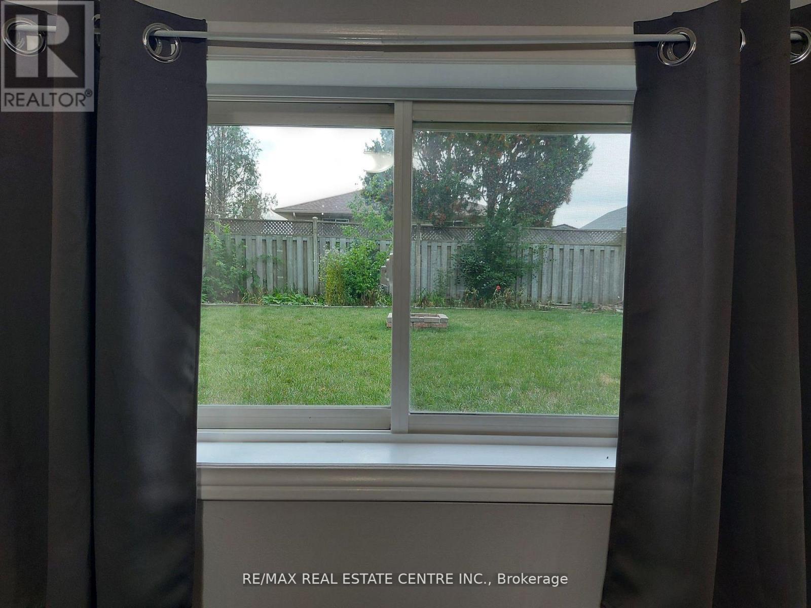 31 Josselyn Drive, London South, Ontario  N6E 3V7 - Photo 23 - X12726152