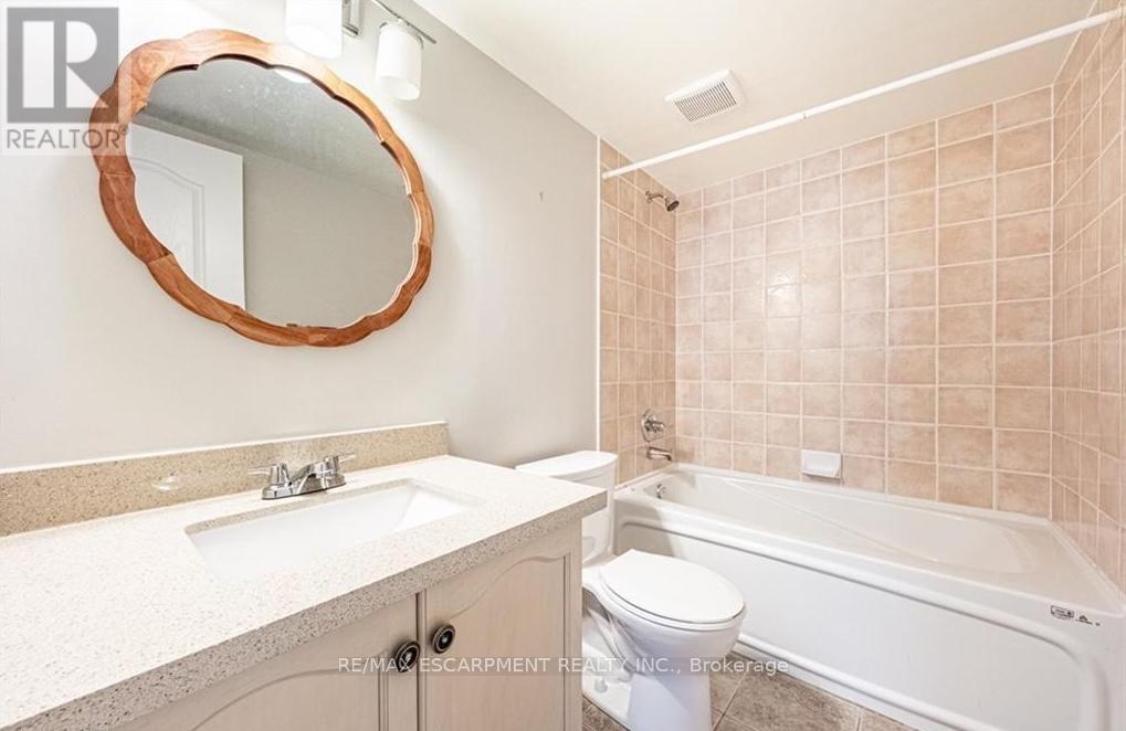 12 Shadetree Crescent, Hamilton, Ontario  L8J 3X2 - Photo 22 - X12726190