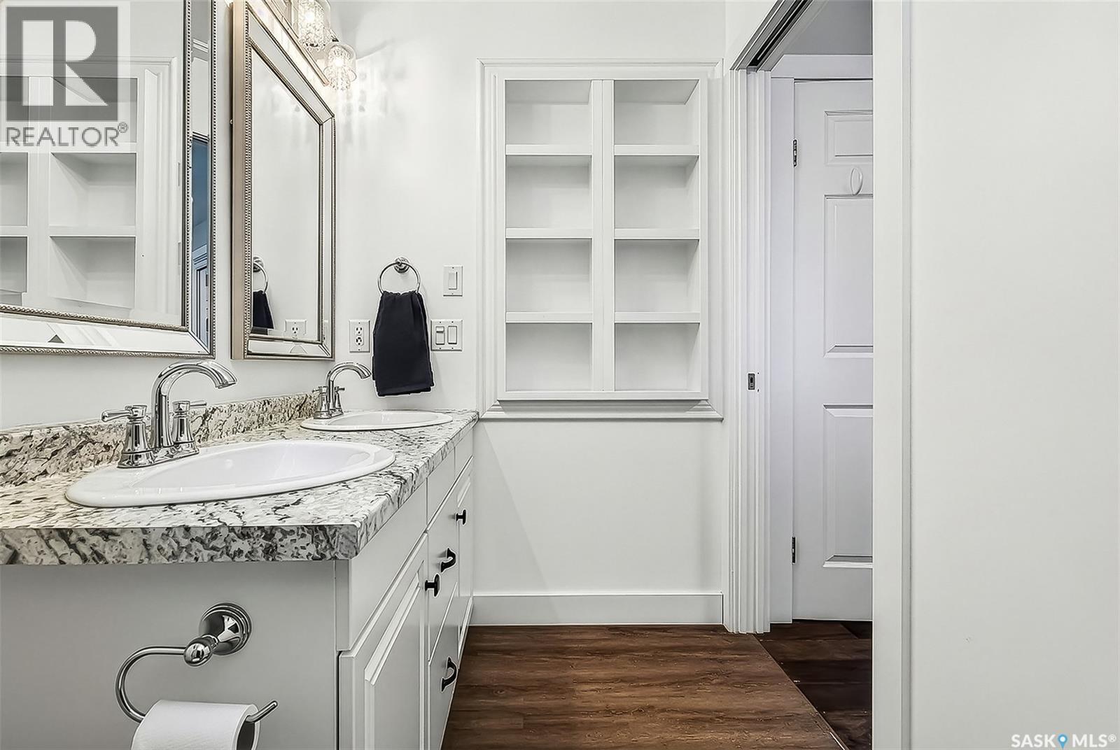 1150 Bogue Avenue, Moose Jaw, Saskatchewan  S6H 4M5 - Photo 18 - SK027325