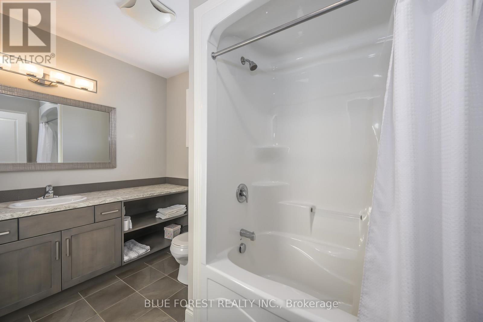 7 St Andrews Drive, St. Thomas, Ontario  N5R 0G2 - Photo 24 - X12726208