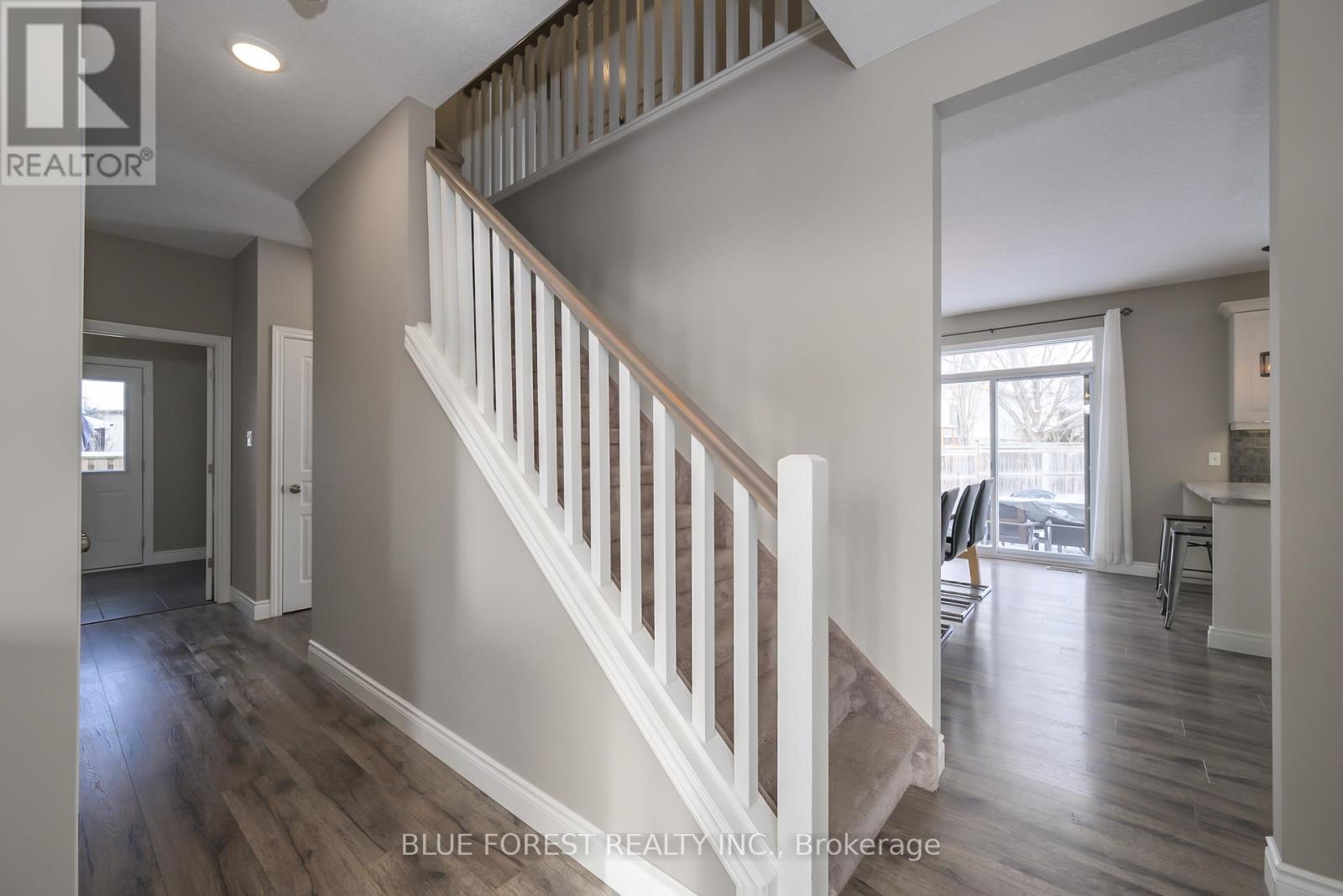 7 St Andrews Drive, St. Thomas, Ontario  N5R 0G2 - Photo 4 - X12726208