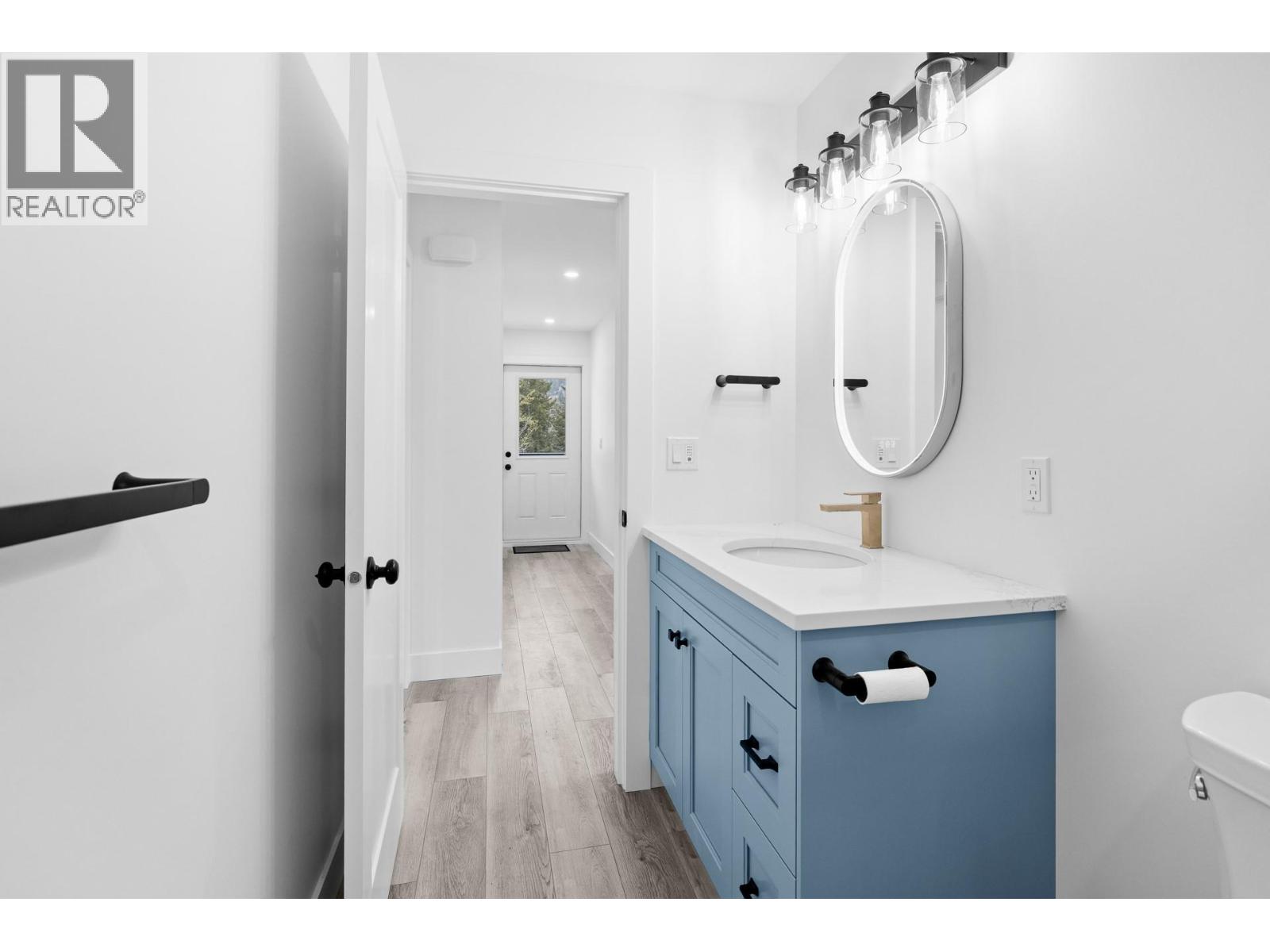 645 Grand Oro Road, Kaleden, British Columbia  V0H 1K0 - Photo 10 - 10373792