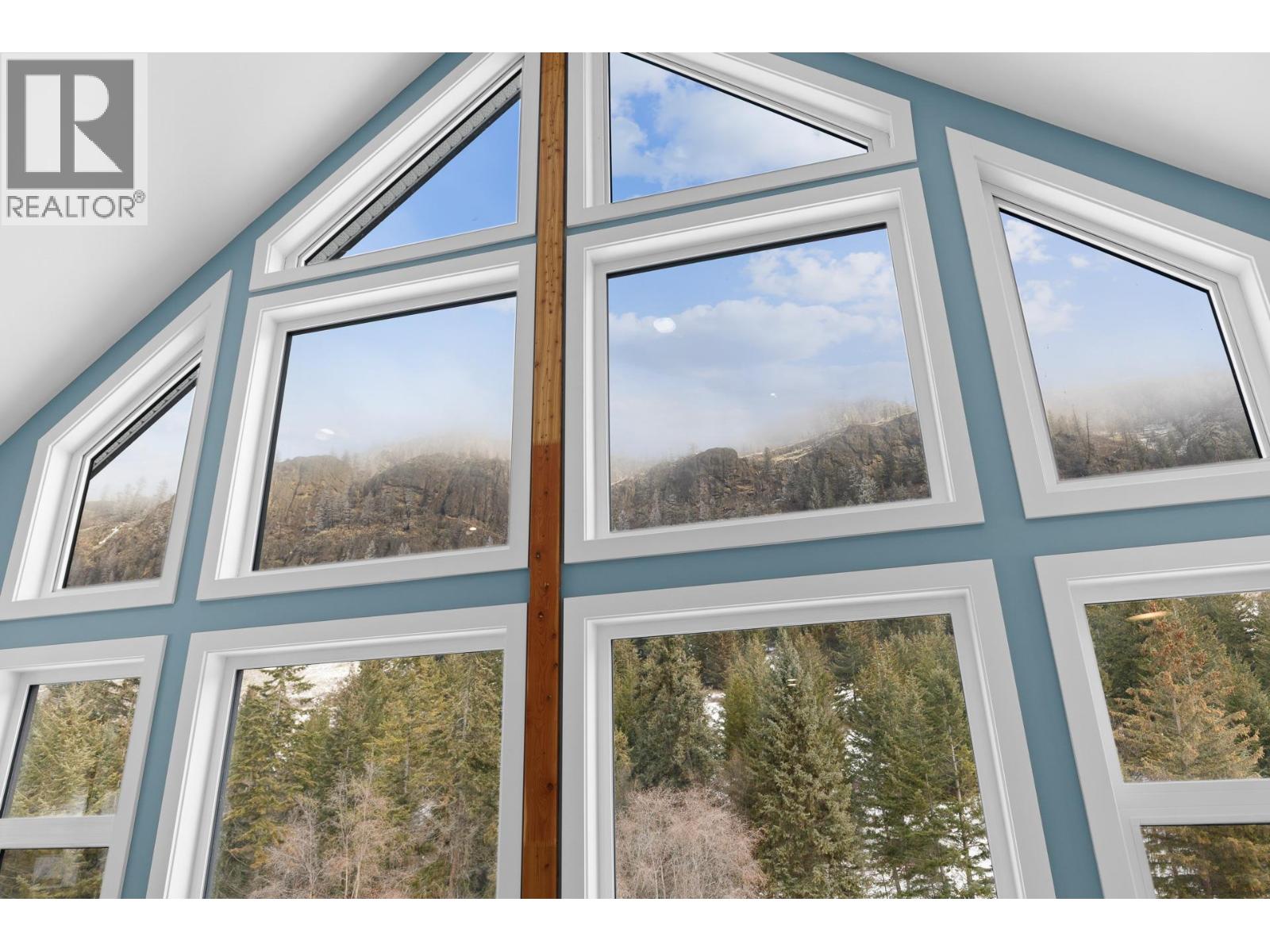 645 Grand Oro Road, Kaleden, British Columbia  V0H 1K0 - Photo 20 - 10373792