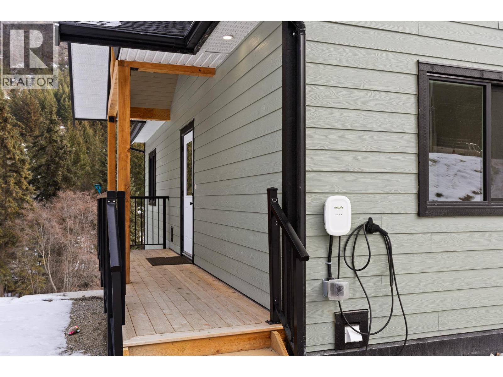 645 Grand Oro Road, Kaleden, British Columbia  V0H 1K0 - Photo 71 - 10373792