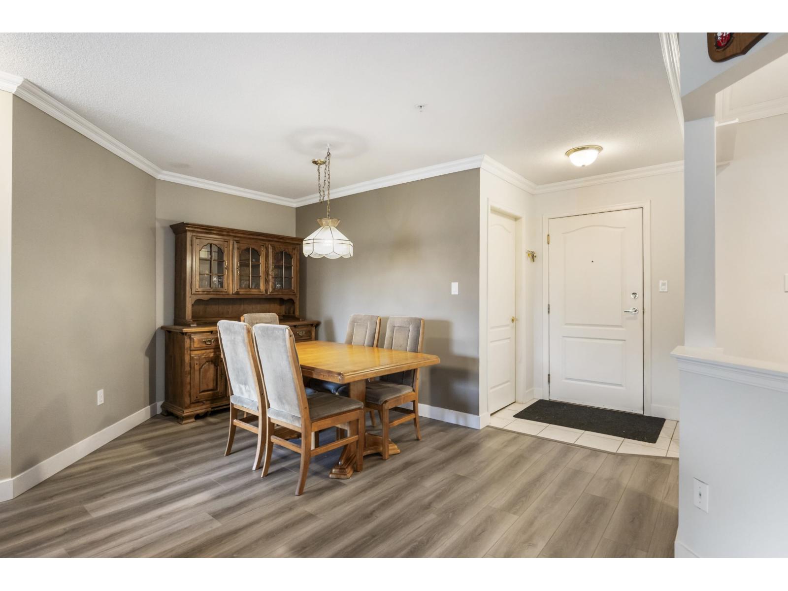 403 20200 54a Avenue, Langley, British Columbia  V3A 3W7 - Photo 10 - R3082620