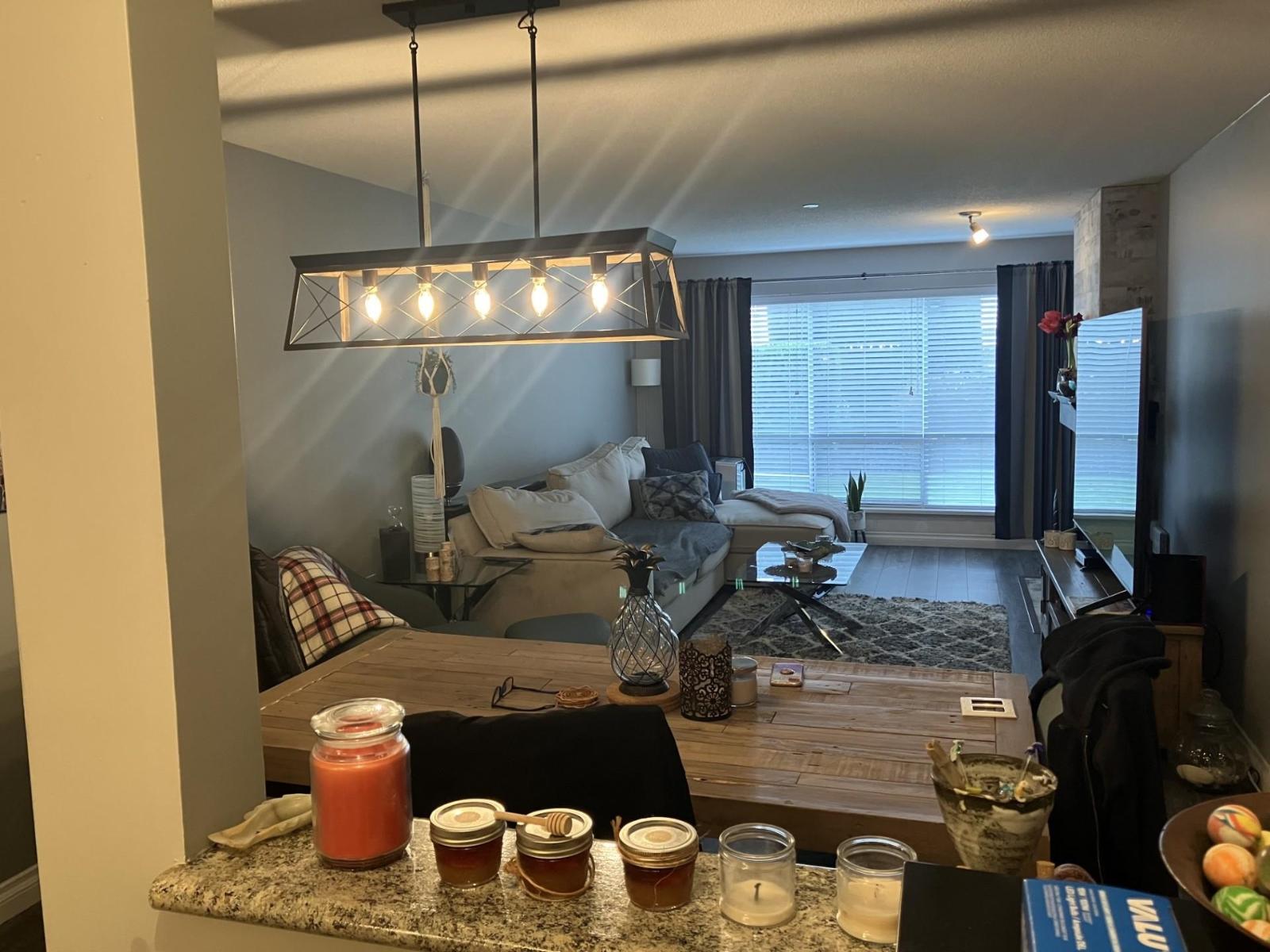 102 33280 E Bourquin Crescent, Abbotsford, British Columbia  V2S 7K2 - Photo 5 - R3082610