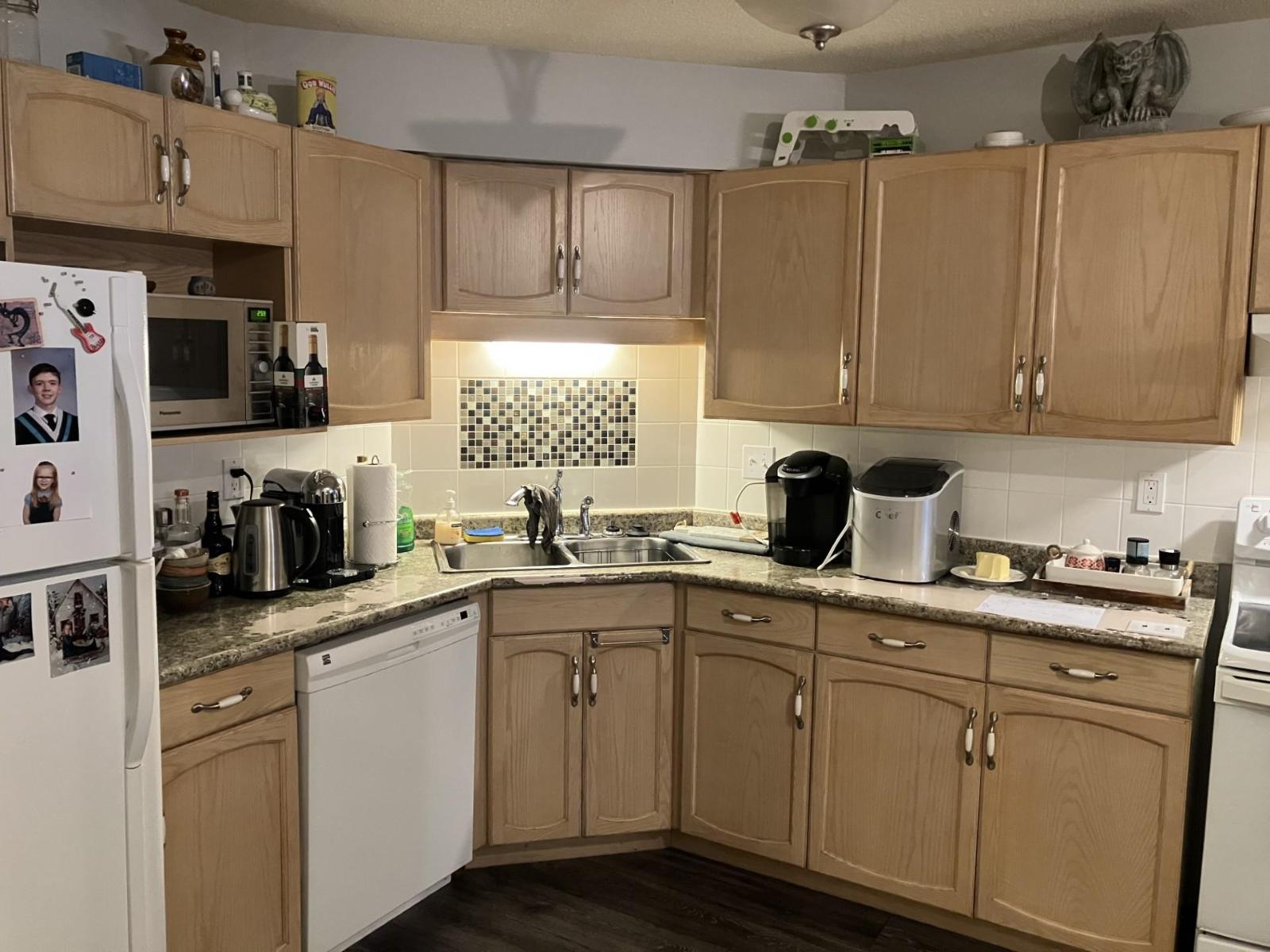 102 33280 E Bourquin Crescent, Abbotsford, British Columbia  V2S 7K2 - Photo 9 - R3082610