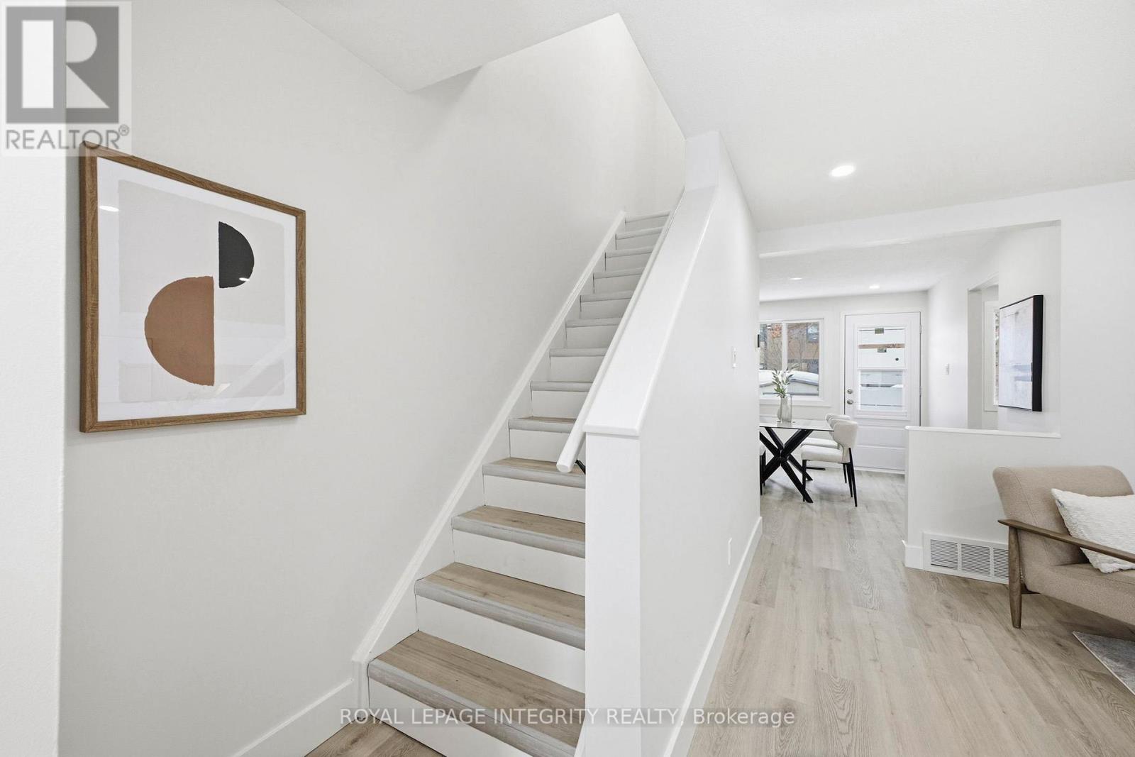 6 - 7868 Jeanne D'arc Boulevard N, Ottawa, Ontario  K1C 2E9 - Photo 10 - X12726206