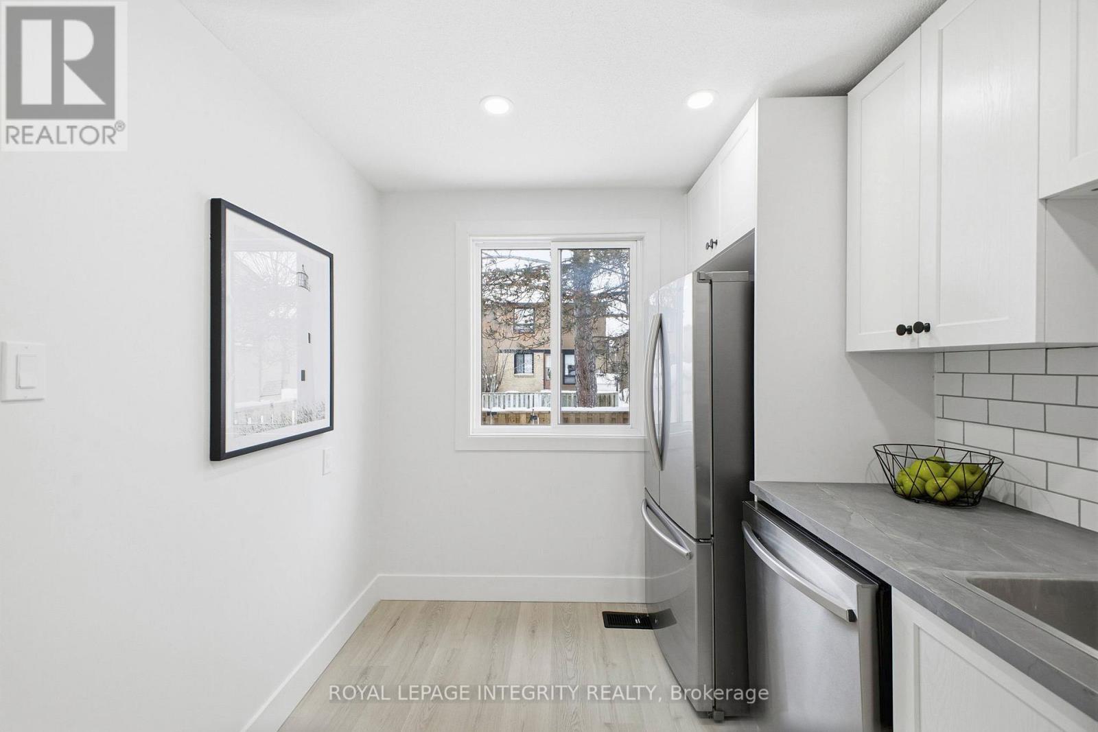 6 - 7868 Jeanne D'arc Boulevard N, Ottawa, Ontario  K1C 2E9 - Photo 17 - X12726206