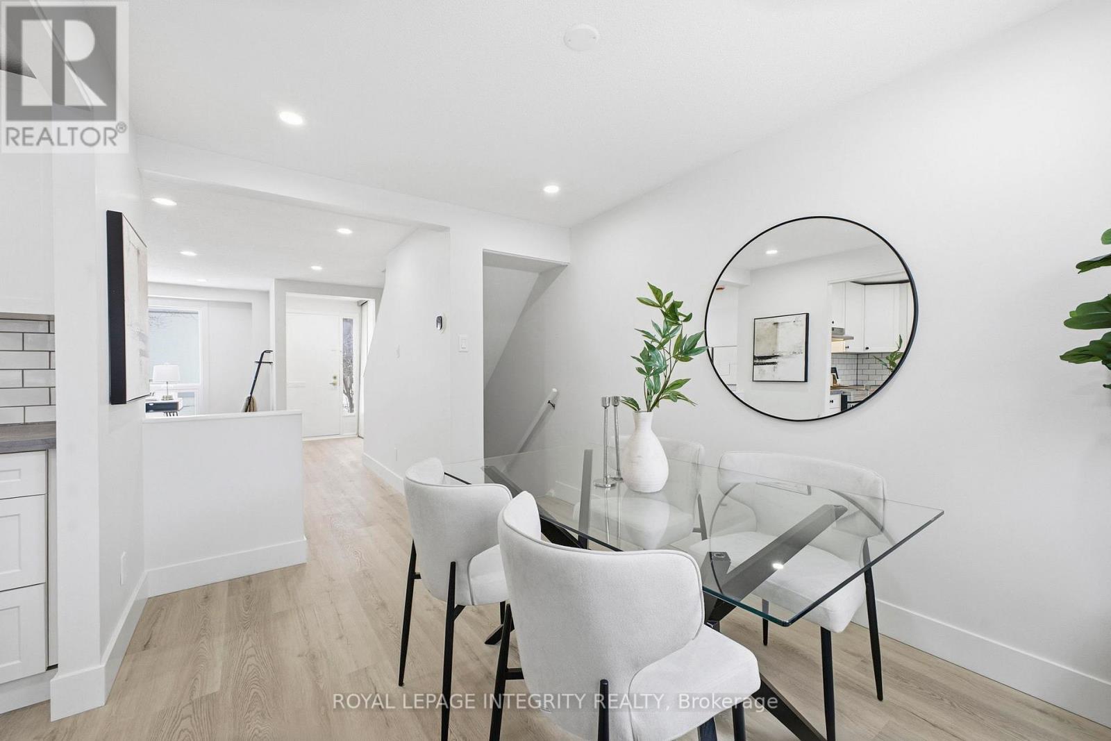 6 - 7868 Jeanne D'arc Boulevard N, Ottawa, Ontario  K1C 2E9 - Photo 18 - X12726206