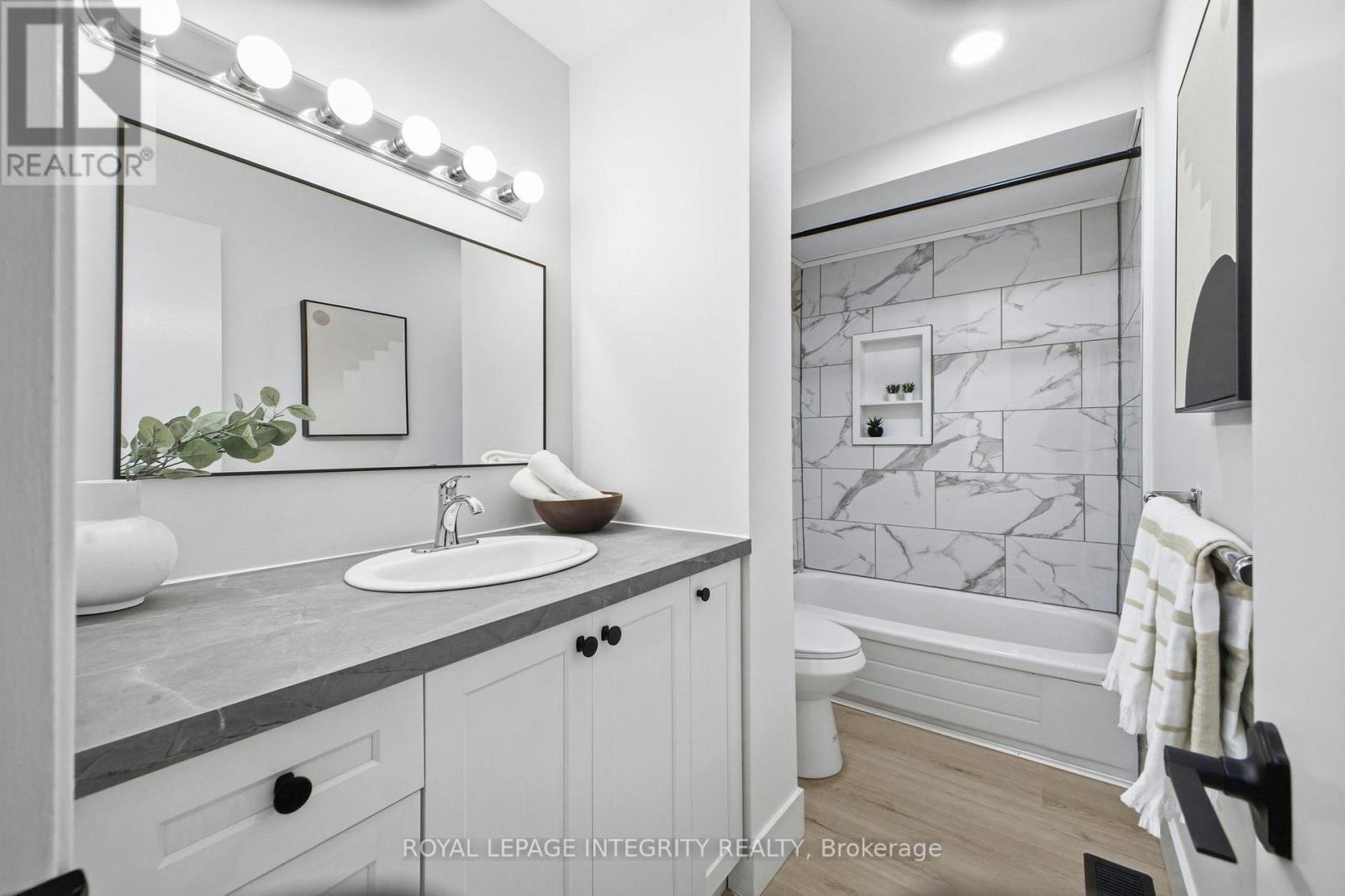 6 - 7868 Jeanne D'arc Boulevard N, Ottawa, Ontario  K1C 2E9 - Photo 23 - X12726206