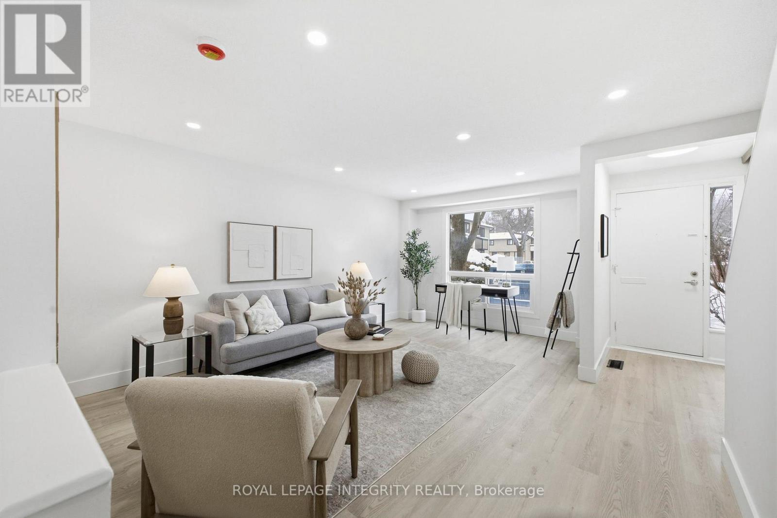 6 - 7868 Jeanne D'arc Boulevard N, Ottawa, Ontario  K1C 2E9 - Photo 5 - X12726206