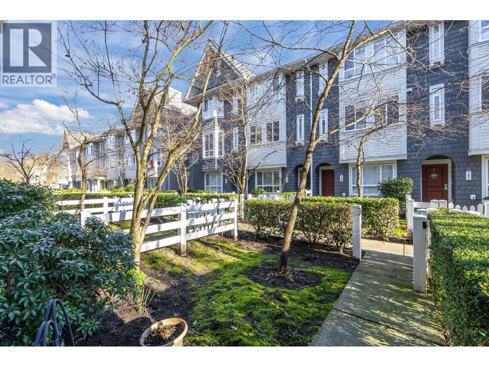 32 2418 Avon Place, Port Coquitlam, British Columbia  V3B 0C7 - Photo 3 - R3082399