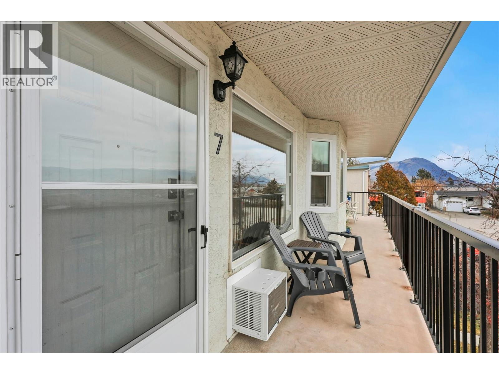 1320 Selkirk Avenue Unit# 7, Kamloops, British Columbia  V2B 1V7 - Photo 3 - 10373297