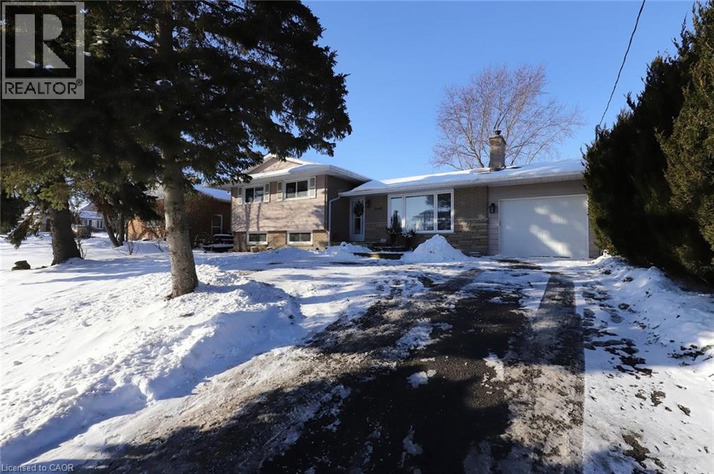 5131 Charles Street, Beamsville, Ontario  L3J 0K6 - Photo 2 - 40800339