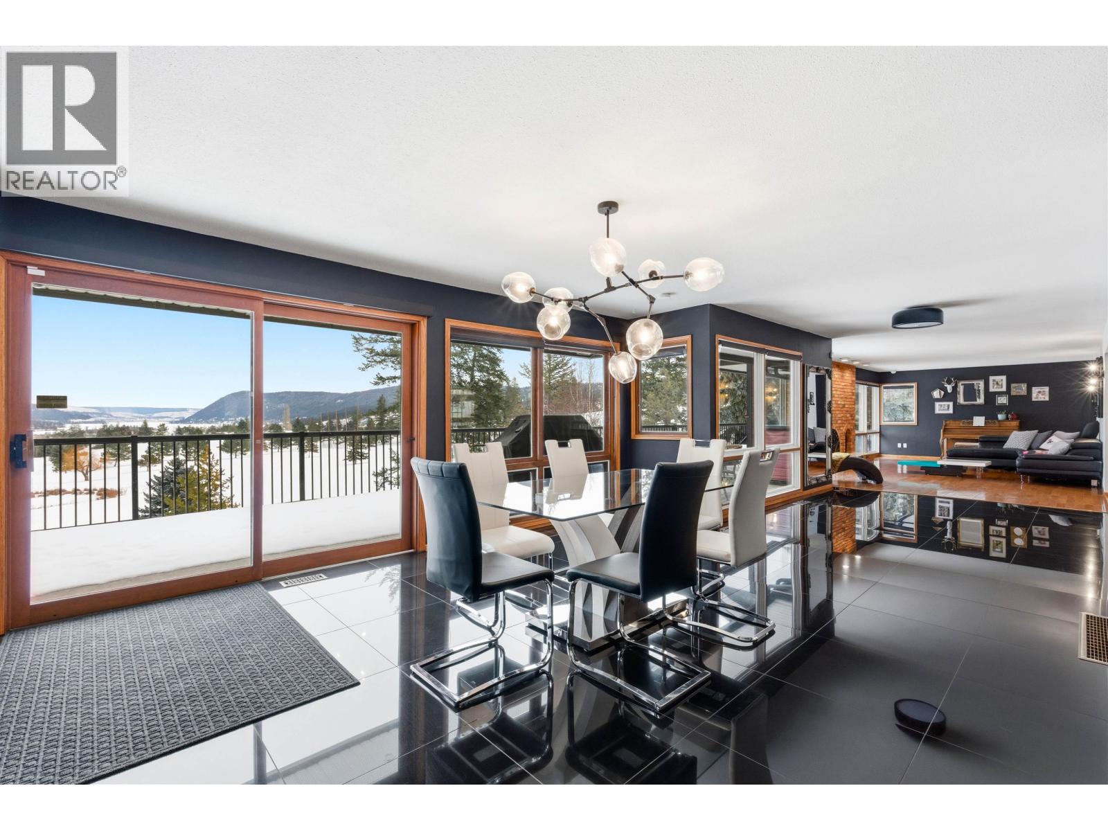 154 Country Club Boulevard, Williams Lake, British Columbia  V2G 3T2 - Photo 8 - R3060835