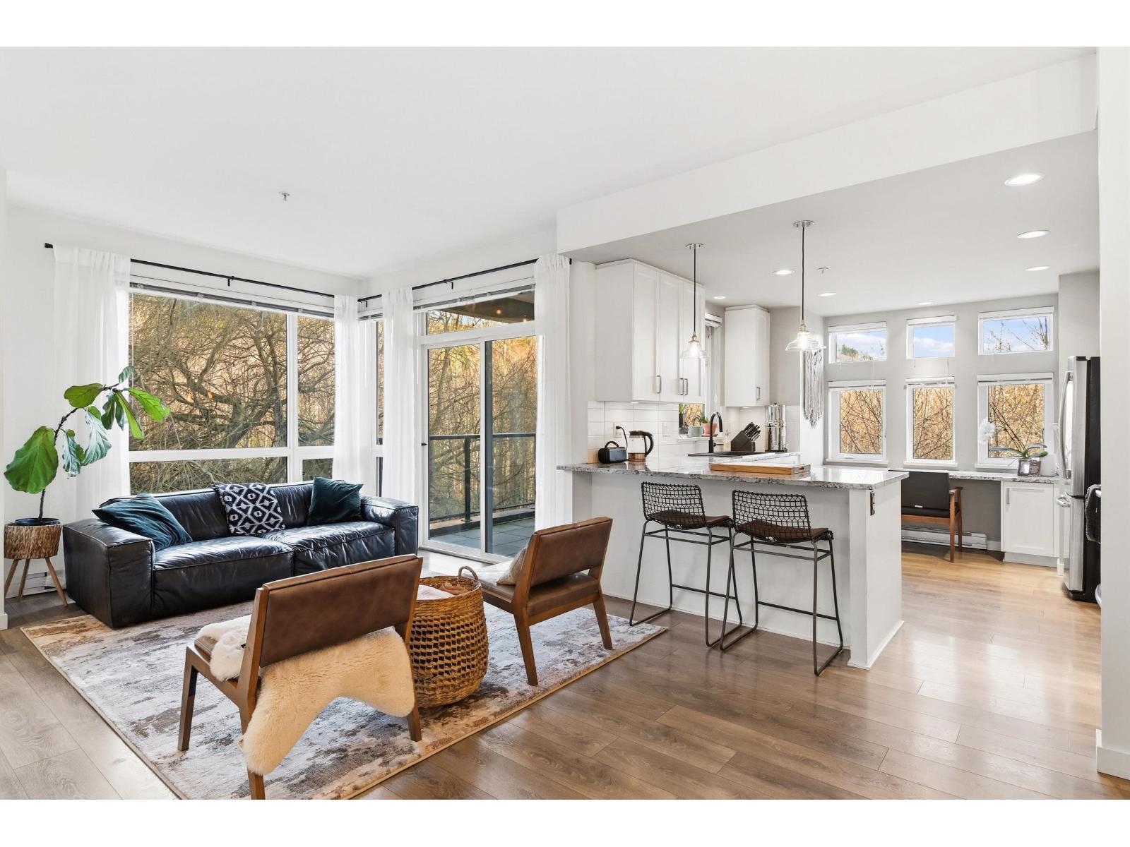 116 2238 Whatcom Road, Abbotsford, British Columbia  V3G 0E6 - Photo 1 - R3080484