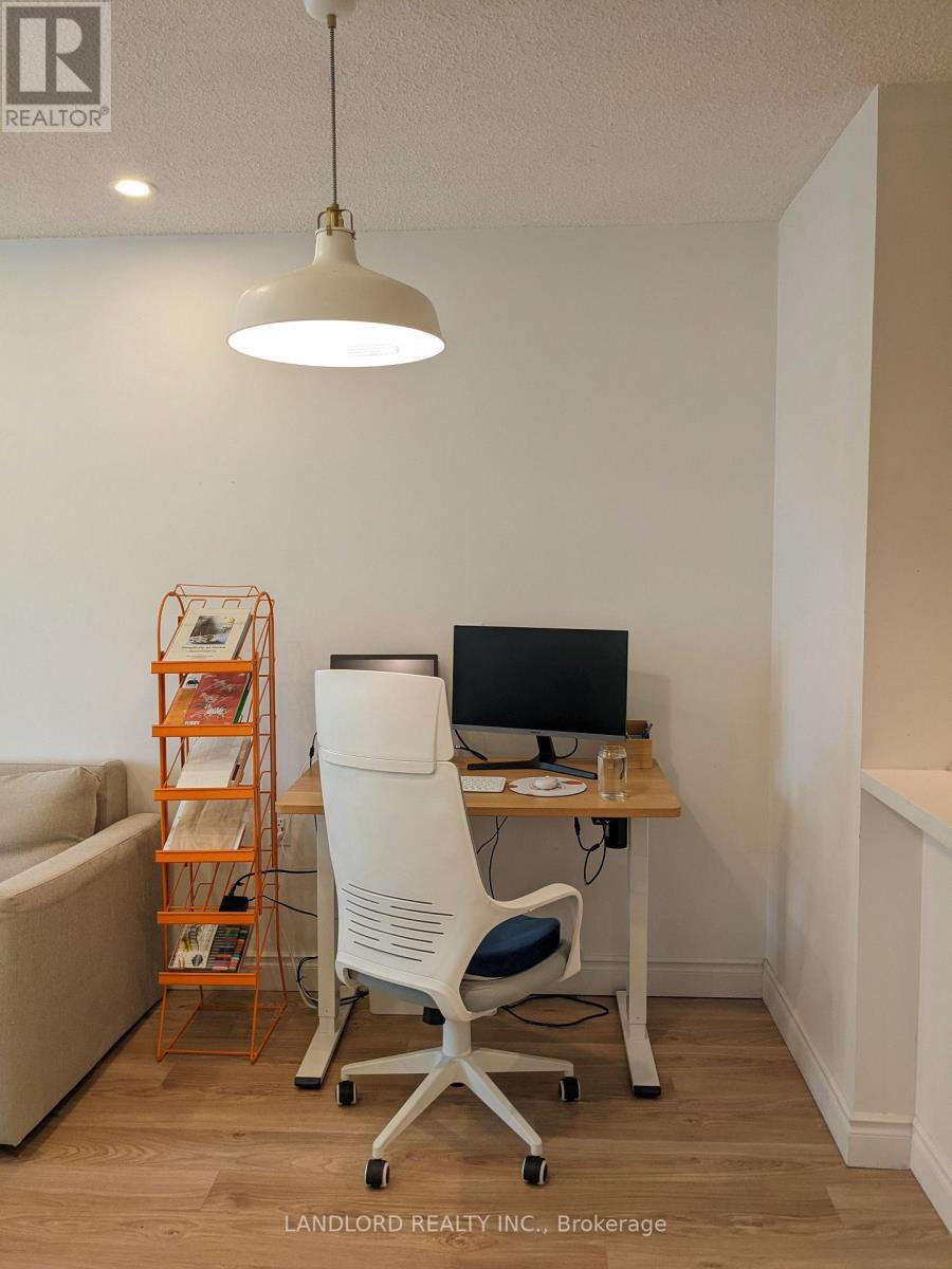 306 - 28 Olive Avenue, Toronto, Ontario  M2N 7E6 - Photo 4 - C12726214