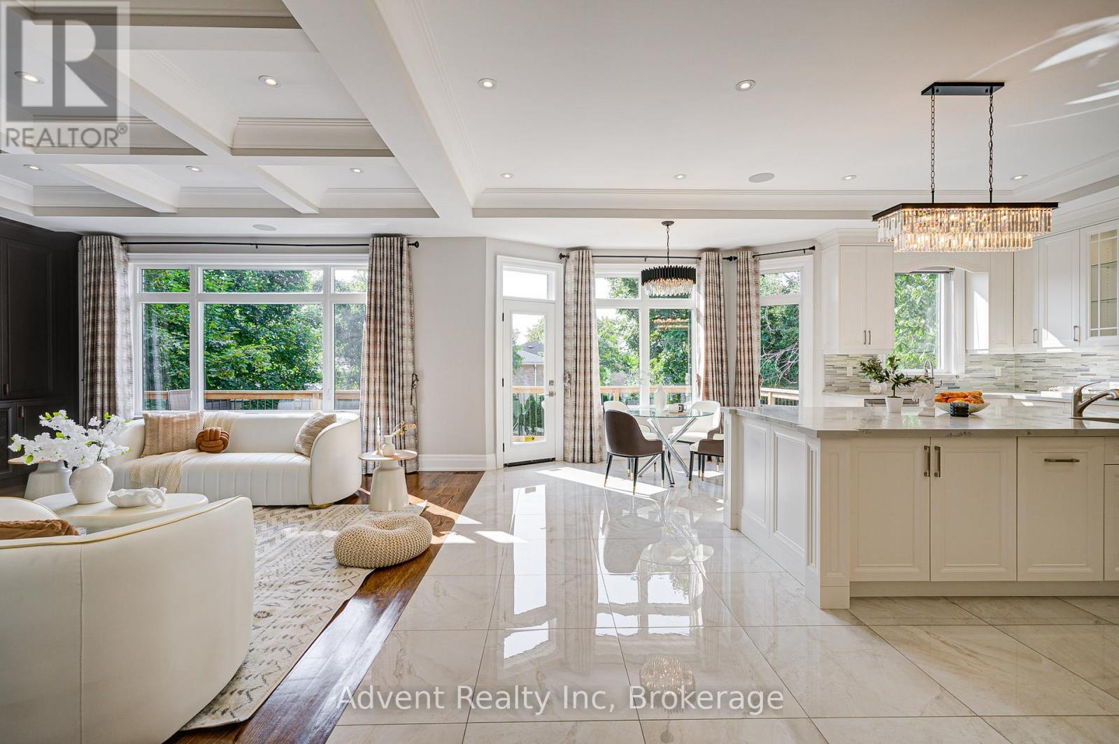 27 Tefley Road, Toronto, Ontario  M2M 1C5 - Photo 13 - C12726226