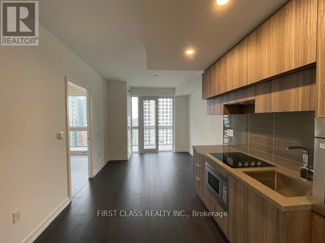 1510 - 39 Roehampton Avenue, Toronto, Ontario  M4P 0G1 - Photo 5 - C12726228