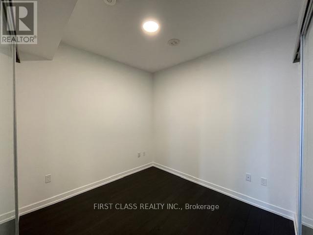 1510 - 39 Roehampton Avenue, Toronto, Ontario  M4P 0G1 - Photo 9 - C12726228