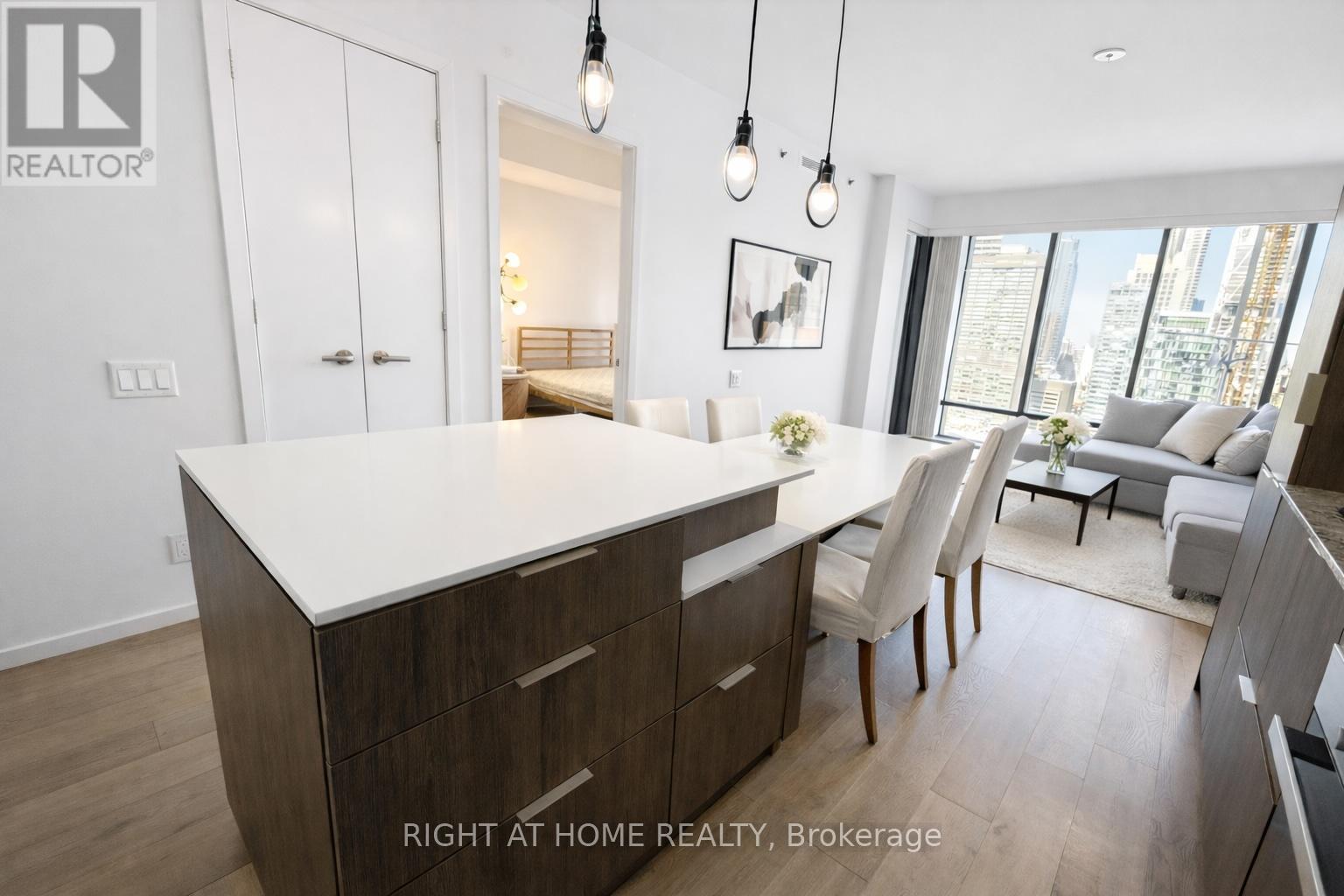 3309 - 5 St. Joseph Street, Toronto, Ontario  M4Y 0B6 - Photo 3 - C12726256