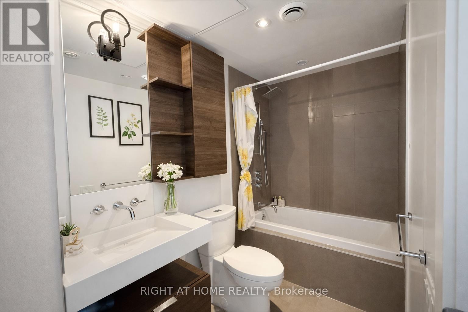 3309 - 5 St. Joseph Street, Toronto, Ontario  M4Y 0B6 - Photo 5 - C12726256