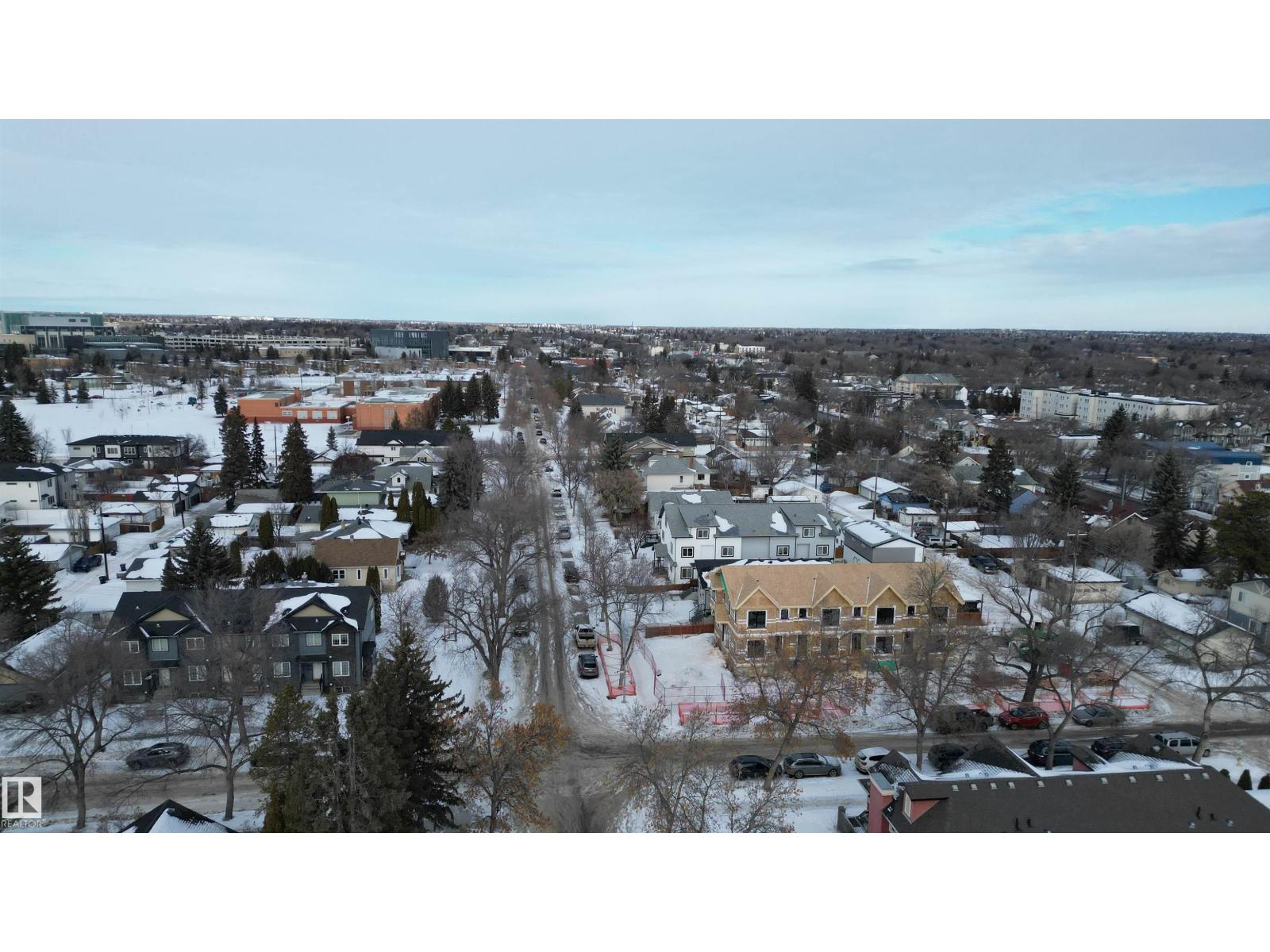 11237 102 St Nw, Edmonton, Alberta  T5G 2E2 - Photo 14 - E4470937