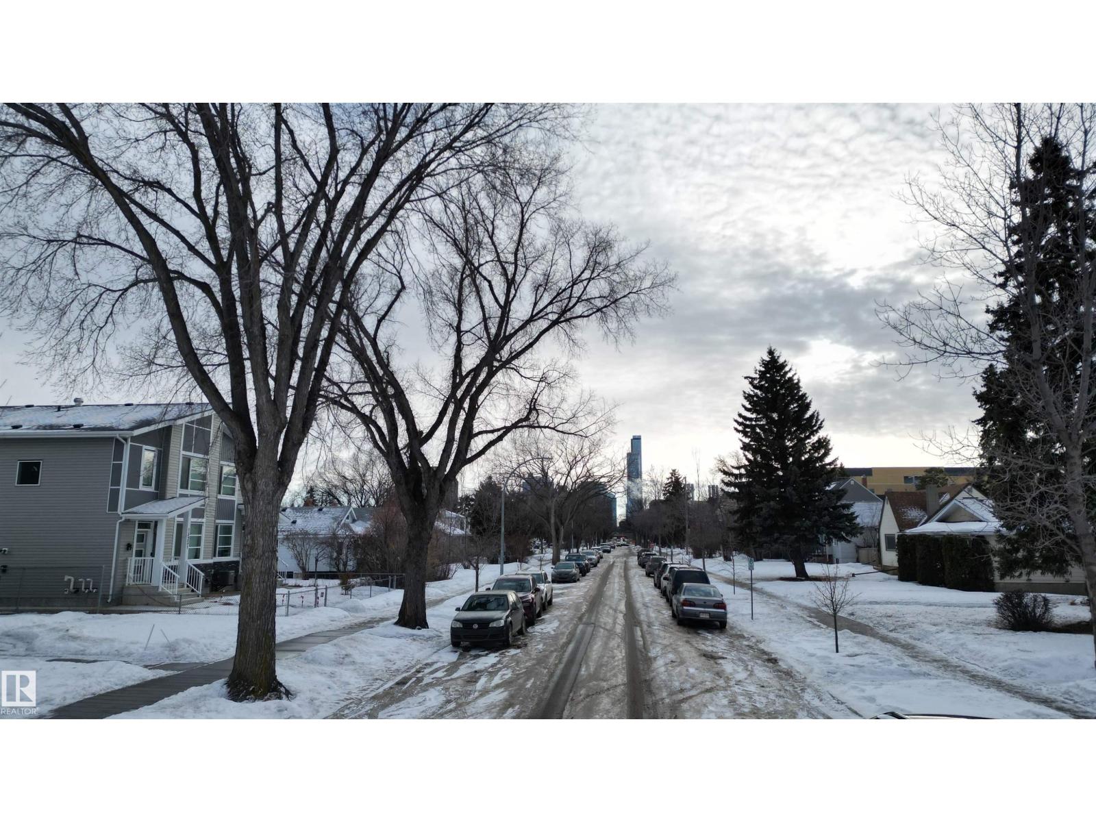 11237 102 St Nw, Edmonton, Alberta  T5G 2E2 - Photo 4 - E4470937