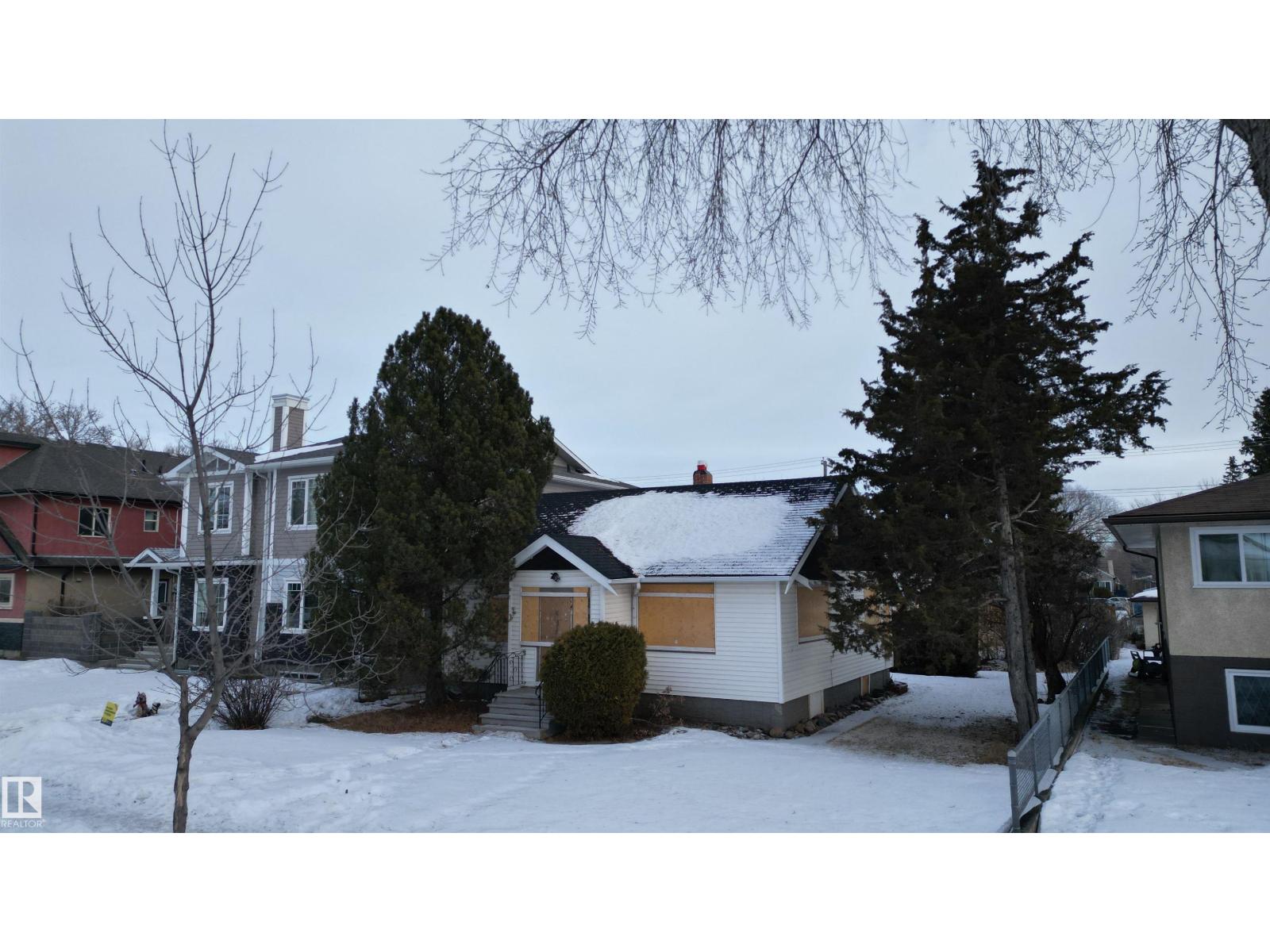 11237 102 St Nw, Edmonton, Alberta  T5G 2E2 - Photo 5 - E4470937