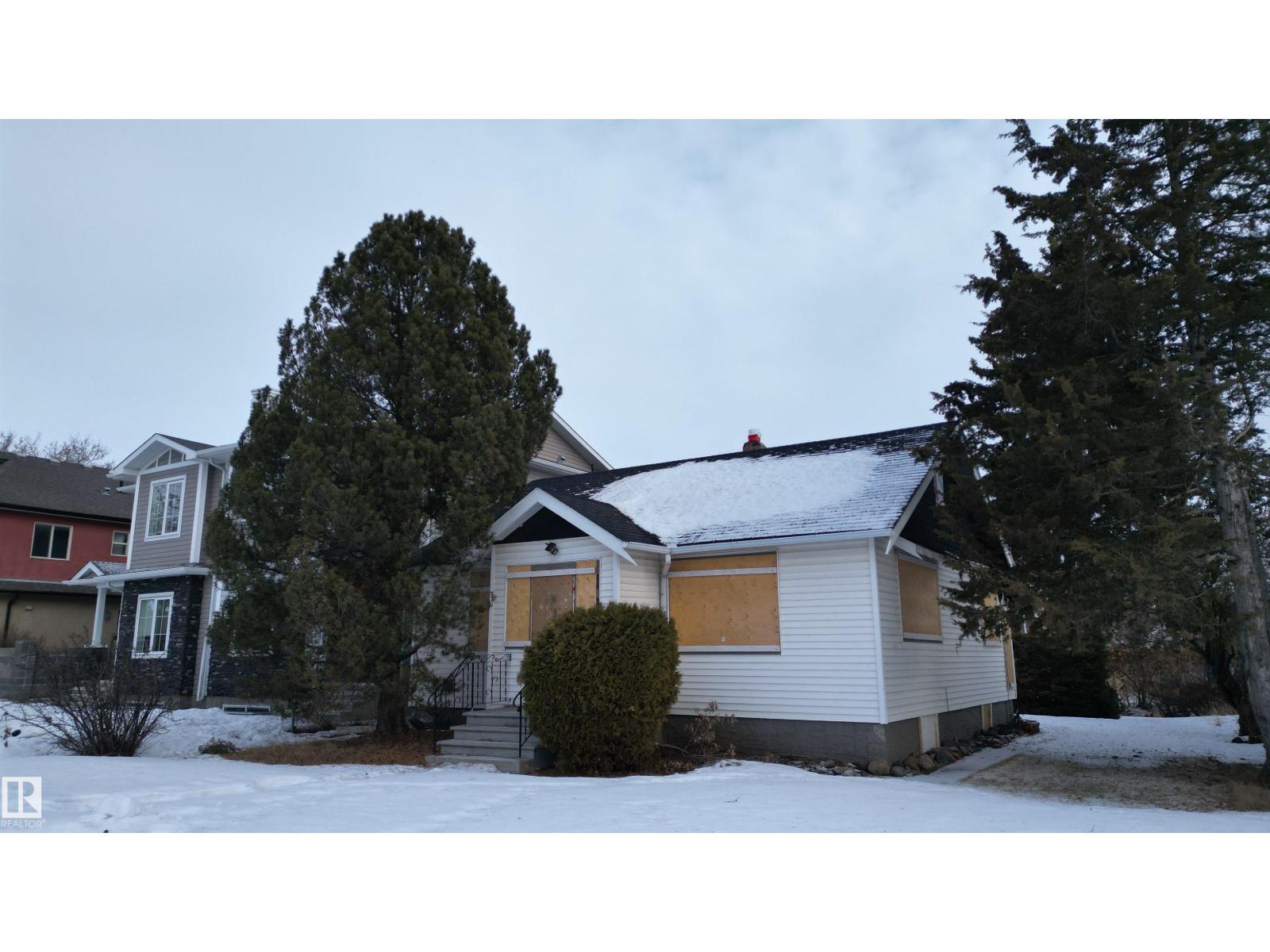 11237 102 St Nw, Edmonton, Alberta  T5G 2E2 - Photo 6 - E4470937