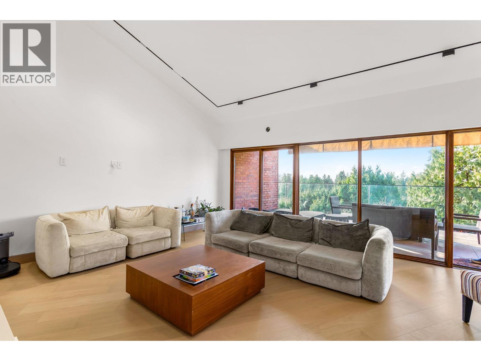 7353 Yew Street, Vancouver, British Columbia  V6P 5W4 - Photo 6 - R3082690