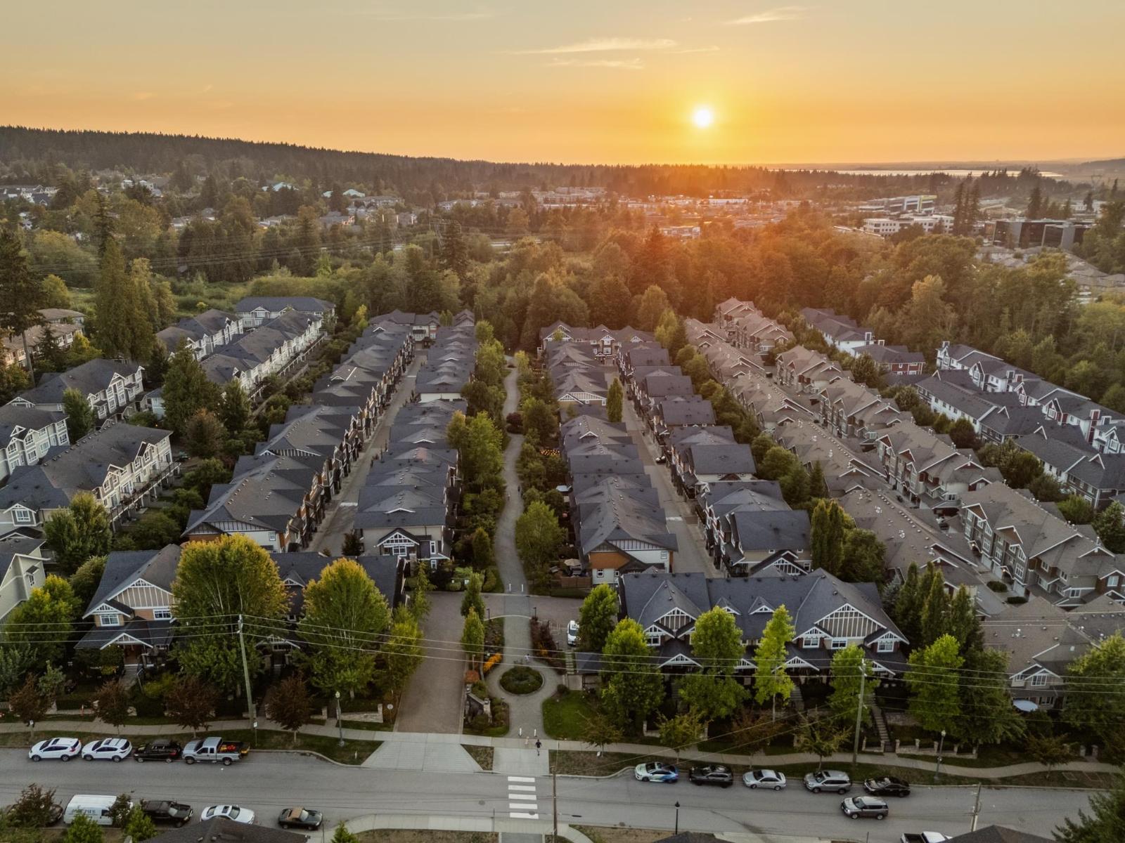 101 2979 156 Street, Surrey, British Columbia  V3Z 8V8 - Photo 2 - R3066013