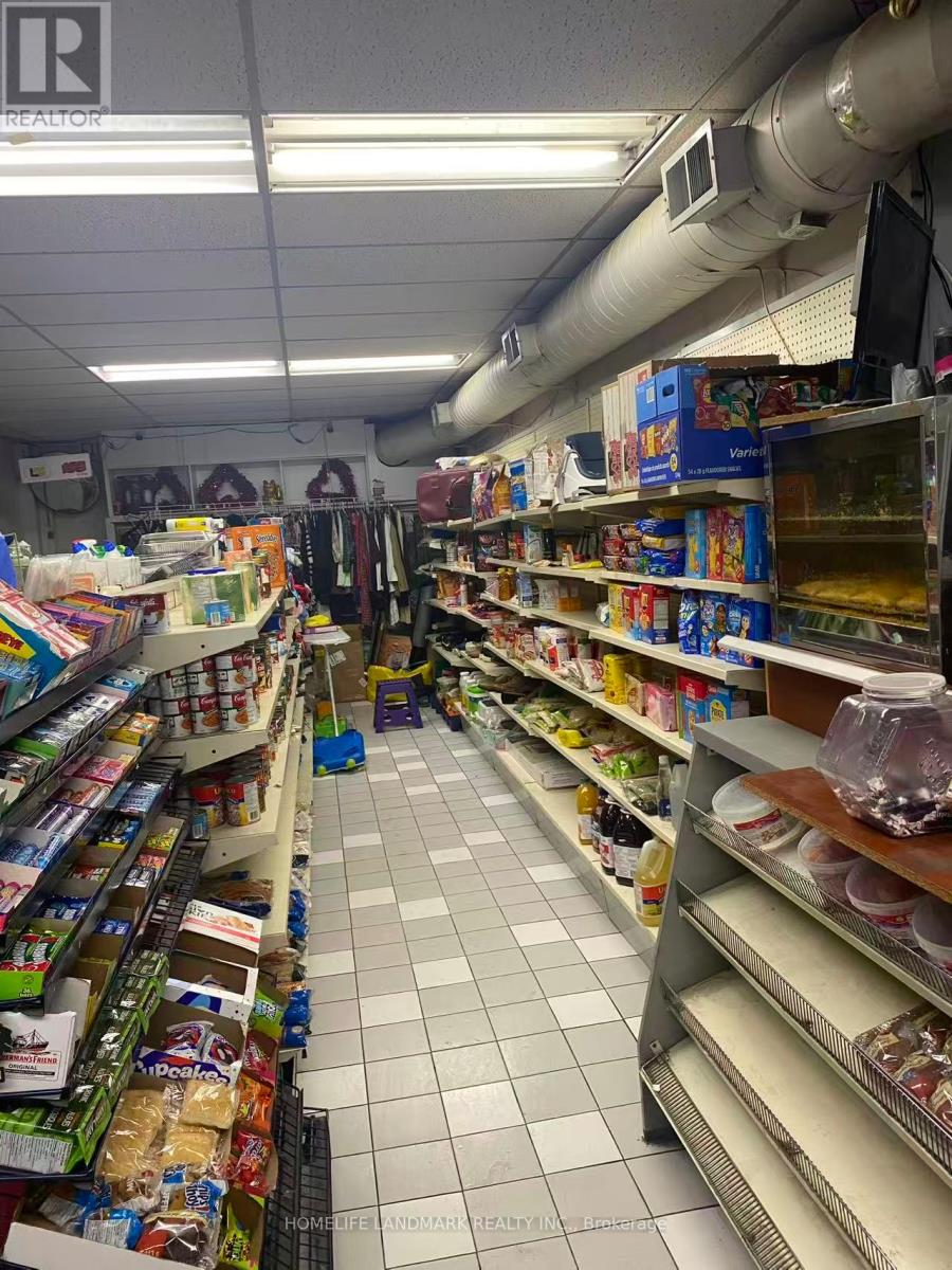 1194 Danforth Avenue, Toronto, Ontario  M4J 1M6 - Photo 3 - E12726262