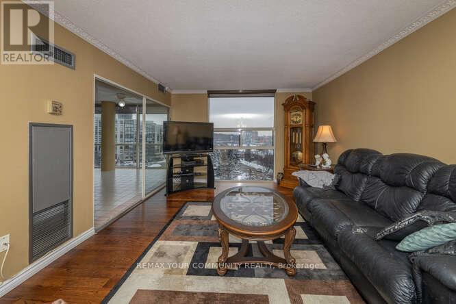 712 - 40 Harding Boulevard W, Richmond Hill, Ontario  L4C 9S5 - Photo 11 - N12726194